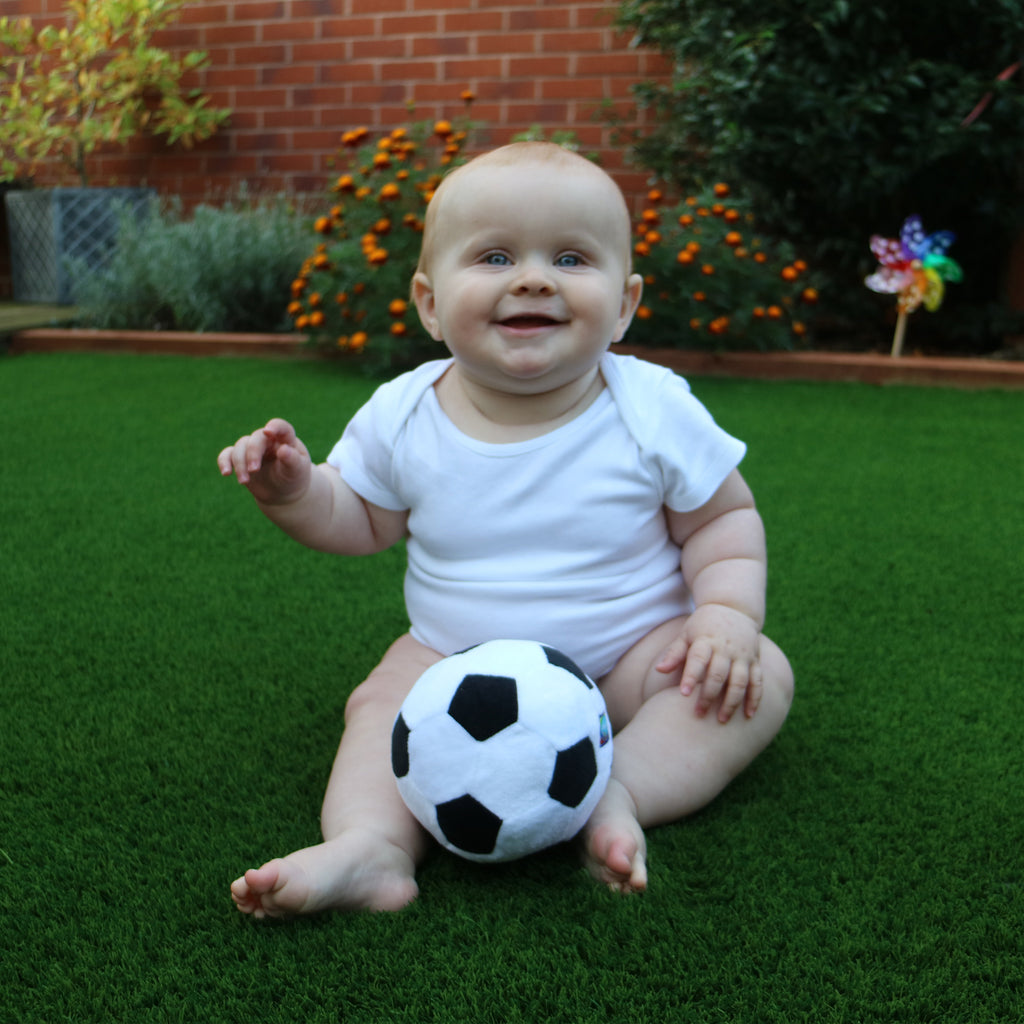 Playgro Min første fodbold +6mdr.
