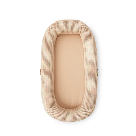 Carlo Baby Babynest med lekbåge & 3 leksaker Beige
