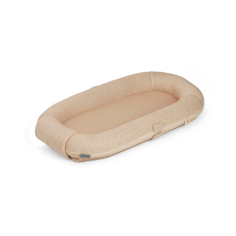Carlo Baby Babynest med lekbåge & 3 leksaker Beige