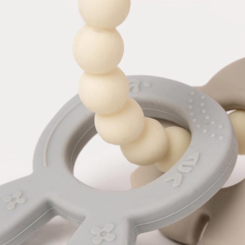 Teddykompaniet Bitring i silikon & trä Cream