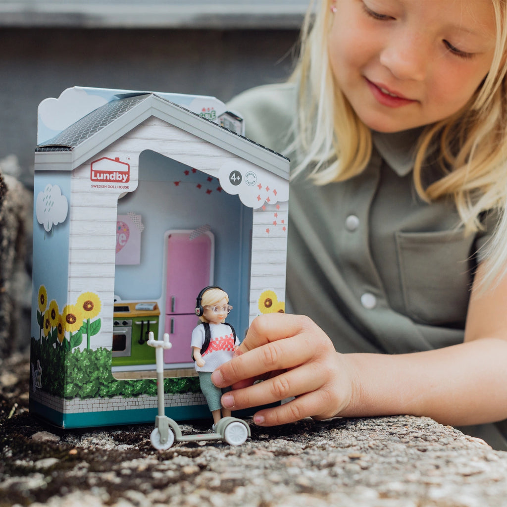 Lundby dukkehusdukke med løbehjul