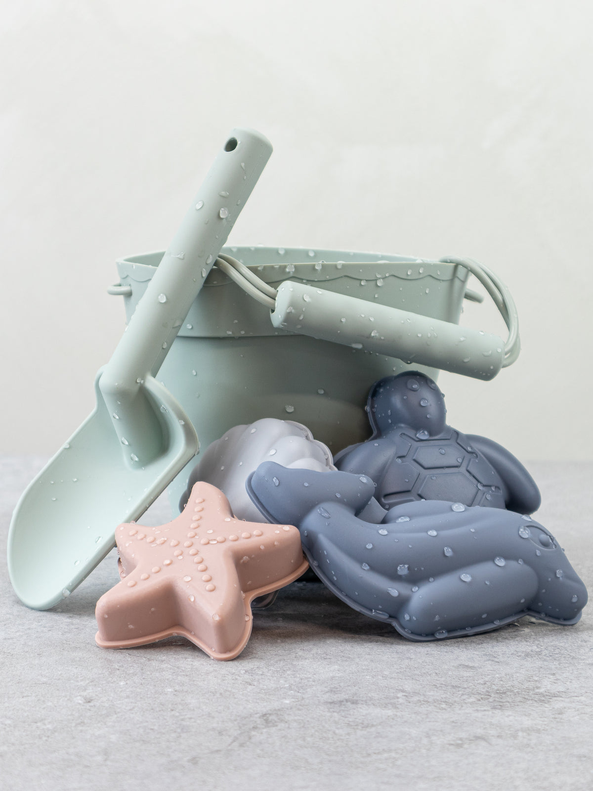 Lily & Lo Hinkset Silikon Sage Green (6 delar + nätkasse)