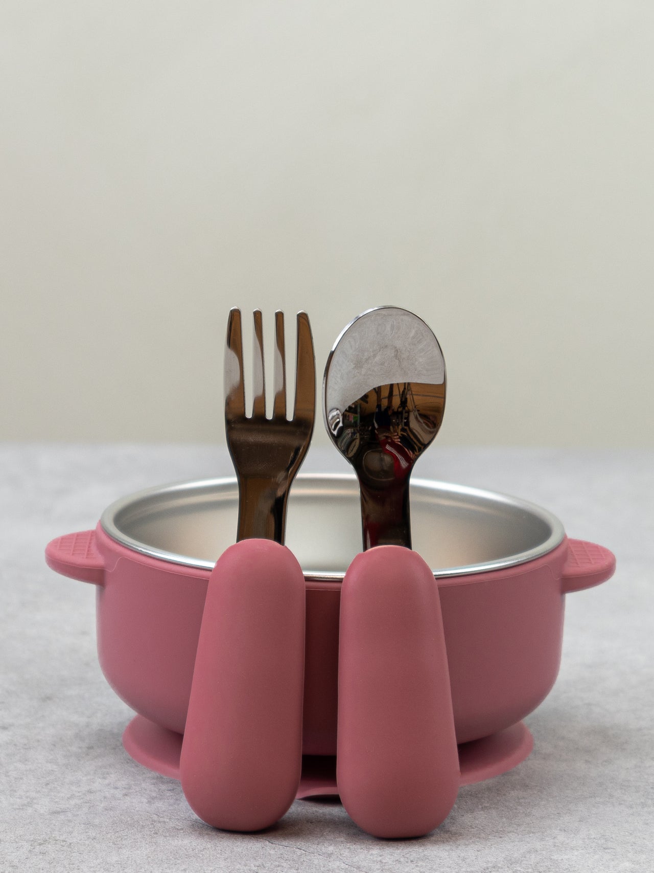 Lily & Lo Matset med sektionstallrik, skål & bestick Blush