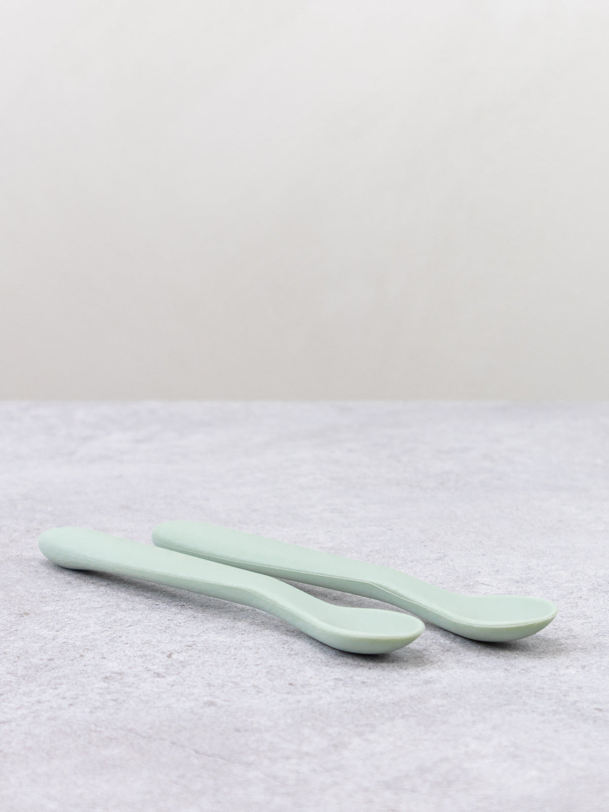 Lily & Lo Mjuk Matningssked Silikon Light Green (2-pack)