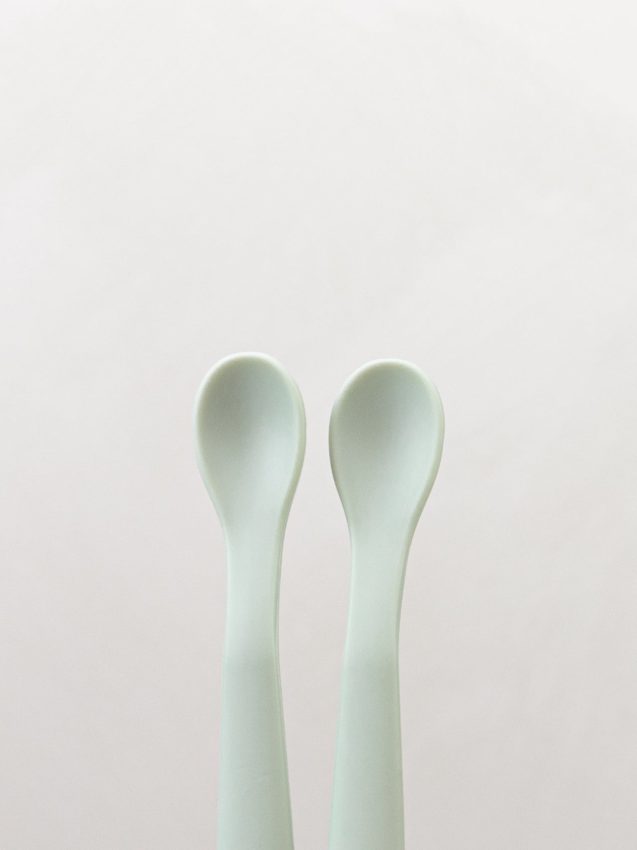Lily & Lo Mjuk Matningssked Silikon Light Green (2-pack)