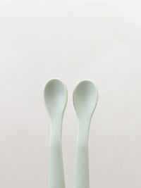 Thumbnail for Lily & Lo Mjuk Matningssked Silikon Light Green (2-pack)