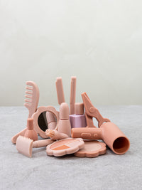 Thumbnail for Lily & Lo Frisörset Silikon Terracotta (12 delar + väska)