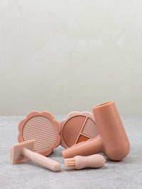 Thumbnail for Lily & Lo Frisörset Silikon Terracotta (12 delar + väska)