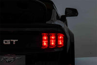 Thumbnail for Azeno Ford Mustang GT 24V Drift Svart elbil för barn baklampor