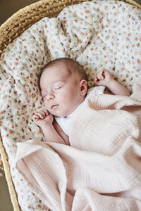 Thumbnail for Oh, Poppy! Muslin Snuttefilt Holly Rosa (2-pack, 80x100cm)