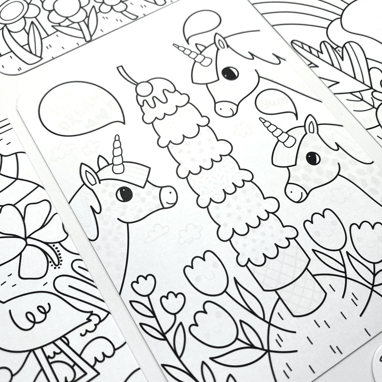 Ooly Målarbok med dolda mönster Unicorn Friends (12 sidor)