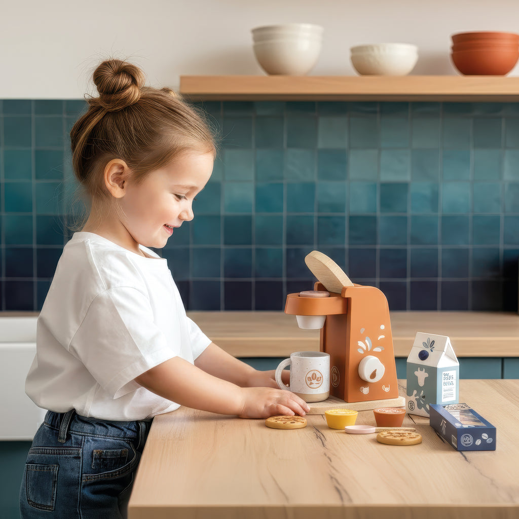 Speedy Monkey Kaffemaskin i trä – lifestylebild