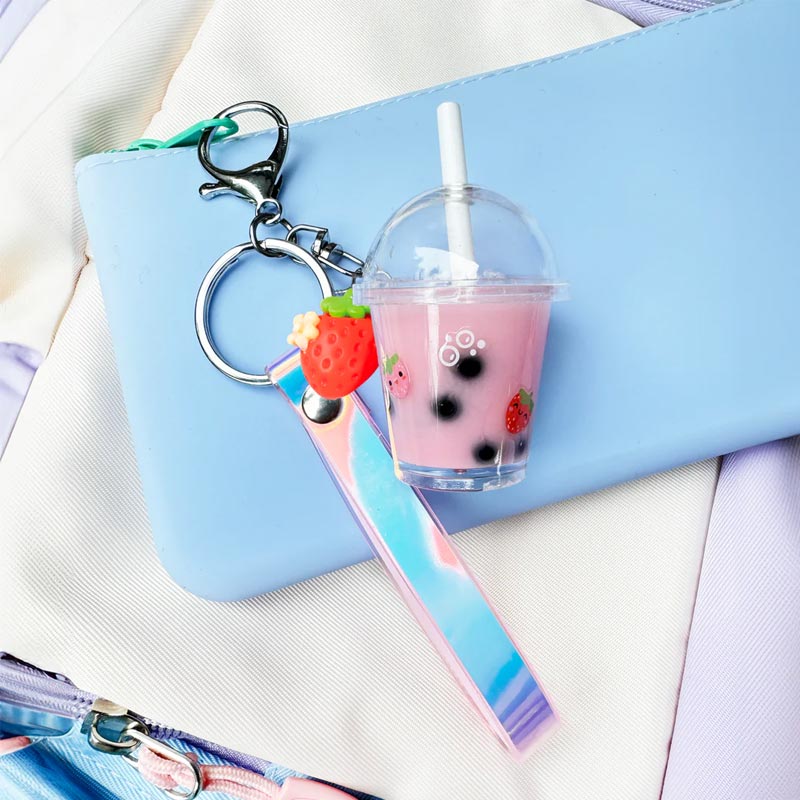 Tiger Tribe Skapa eget väskhänge Strawberry Bubble Tea