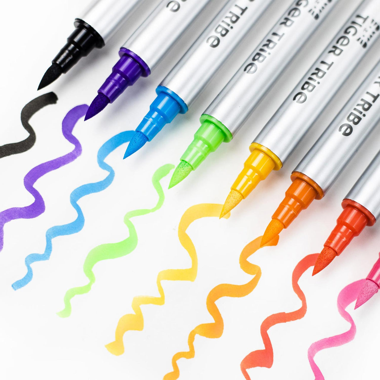 Tiger Tribe Tuschpenna Dual-Tip Paint Pens (8 färger)