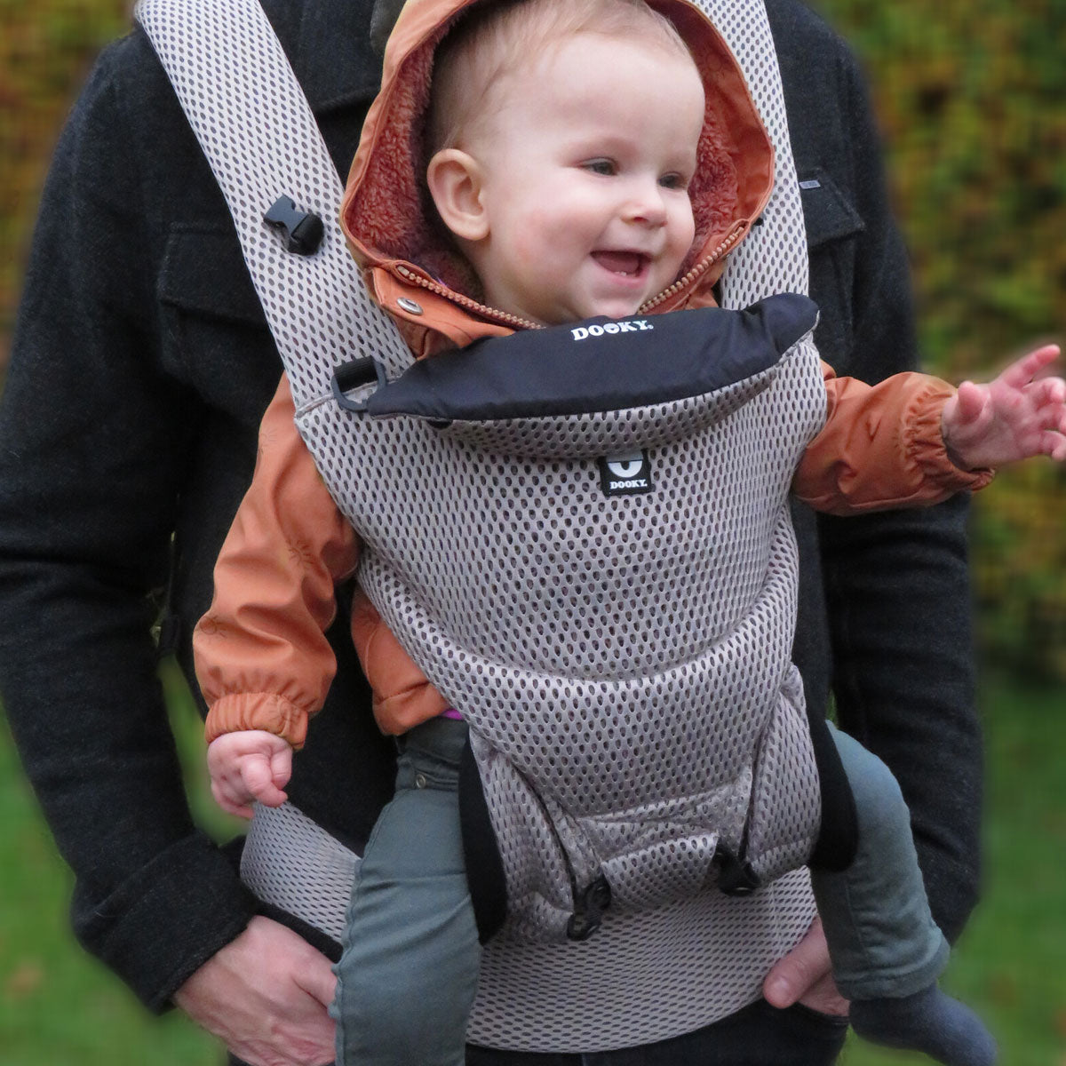 Dooky Bæresele Urban Comfort Grey Sapphire (3,5-15kg)