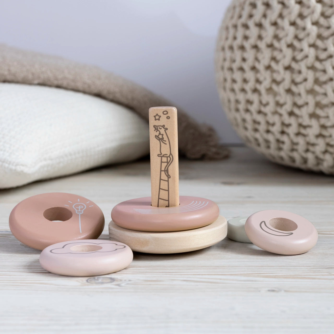 Micki Stapelleksak Rosa (6 delar)