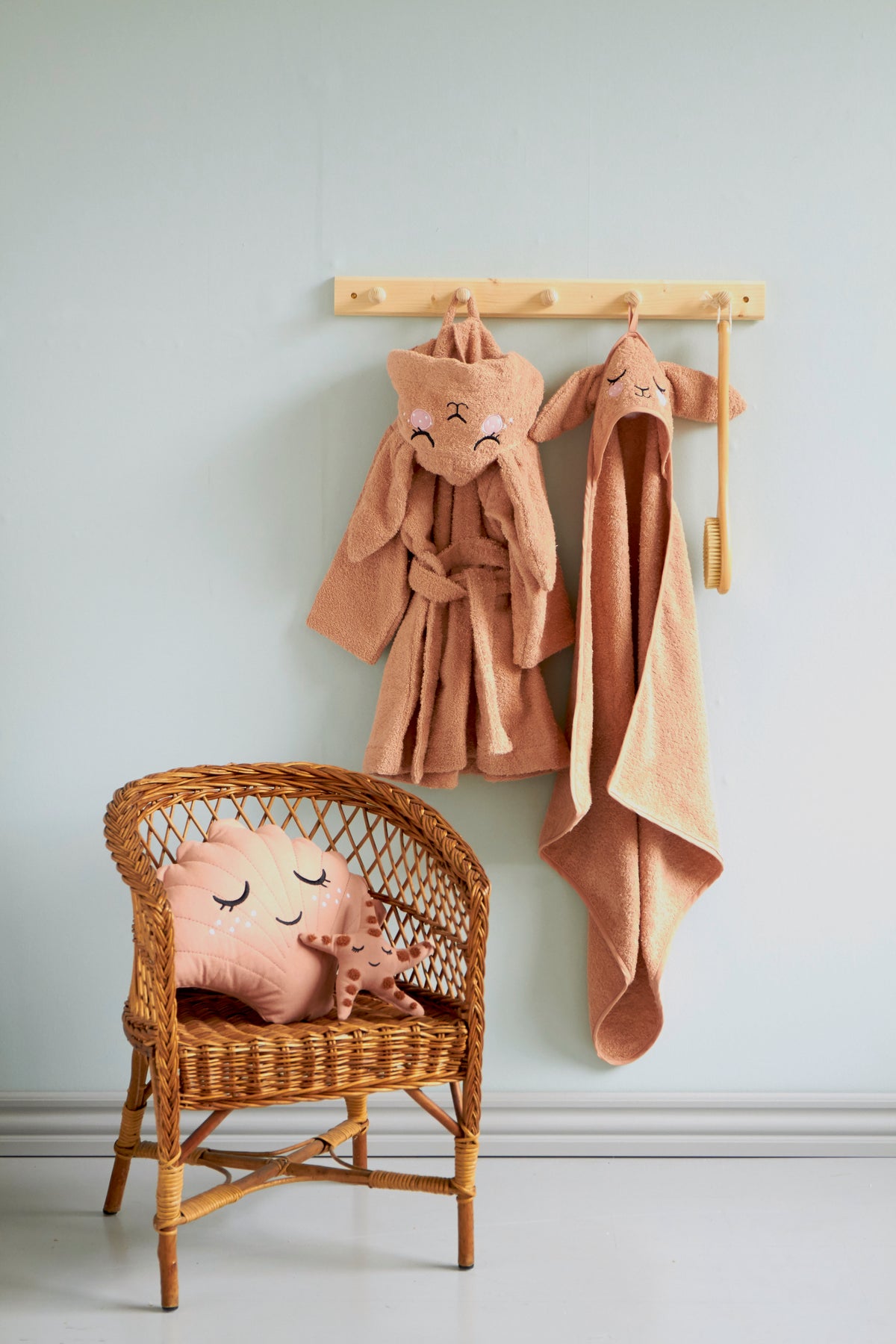 Roommate Badrock Bunny Rose (3–4 år)