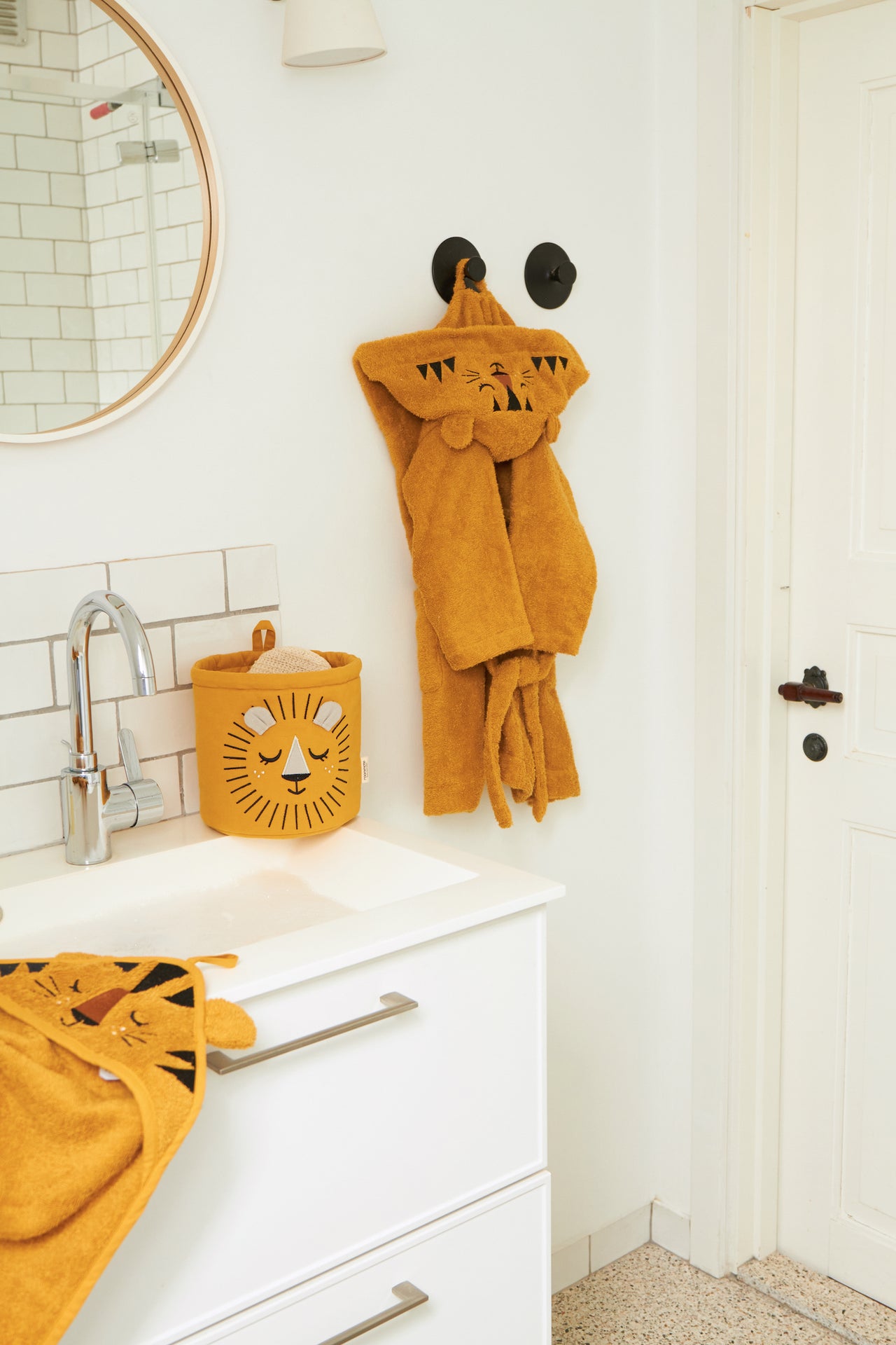 Roommate Badrock Tiger Ockra 3-4år