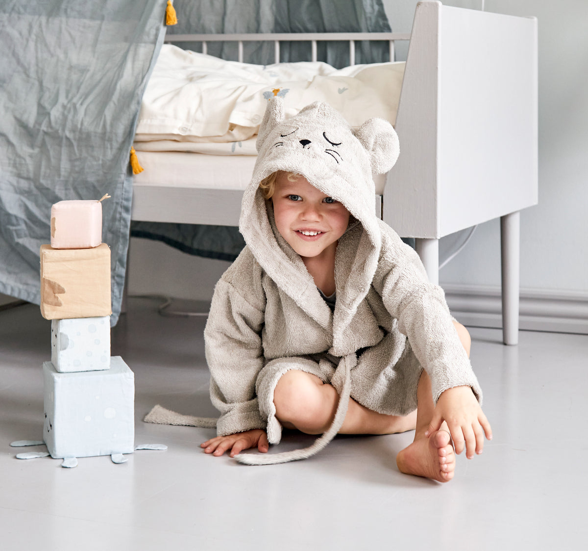 Roommate Badrock Mus Grå (3–4 år)