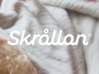 Skrållan Taldocka Ljust Hår (45cm)