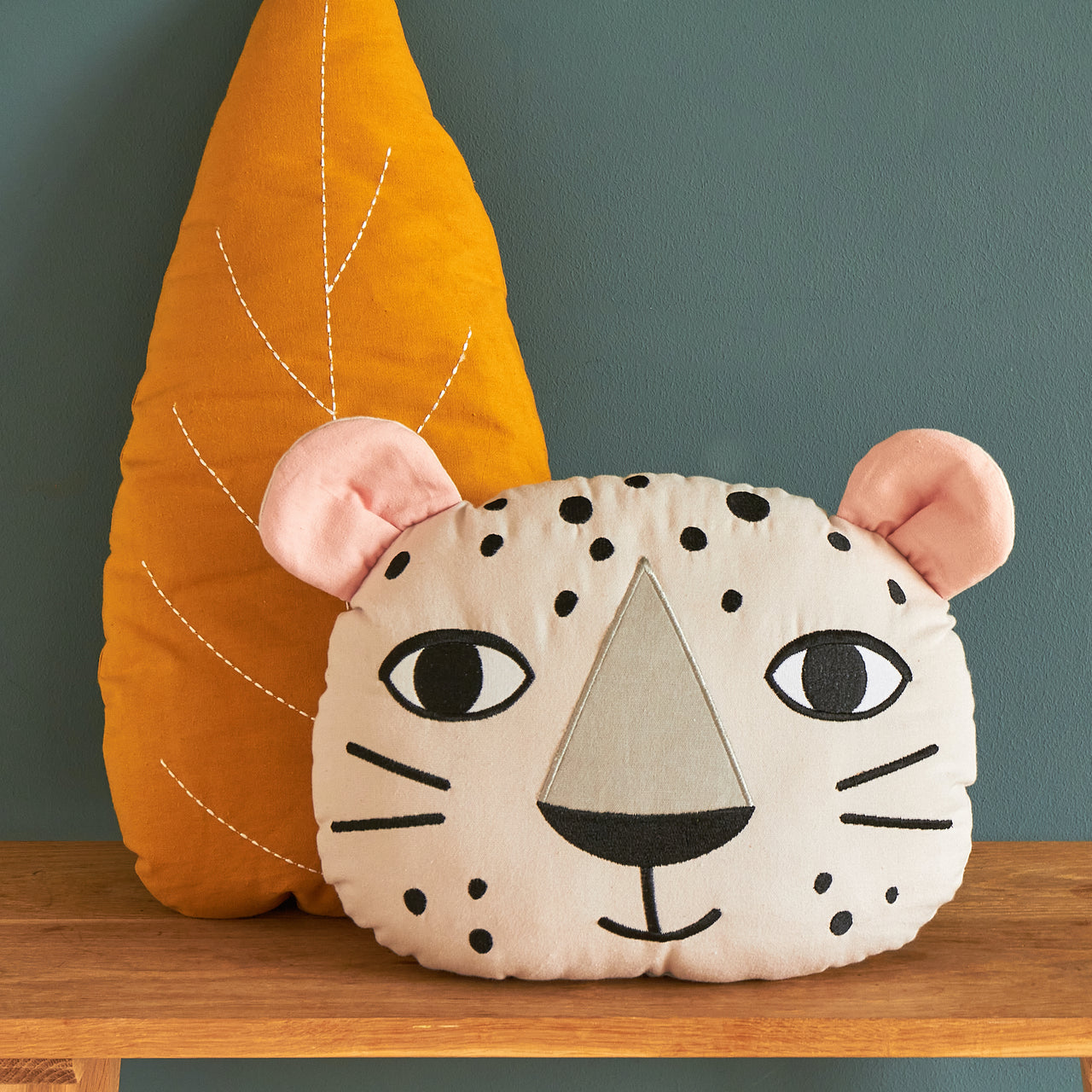 Roommate Leopard Cushion