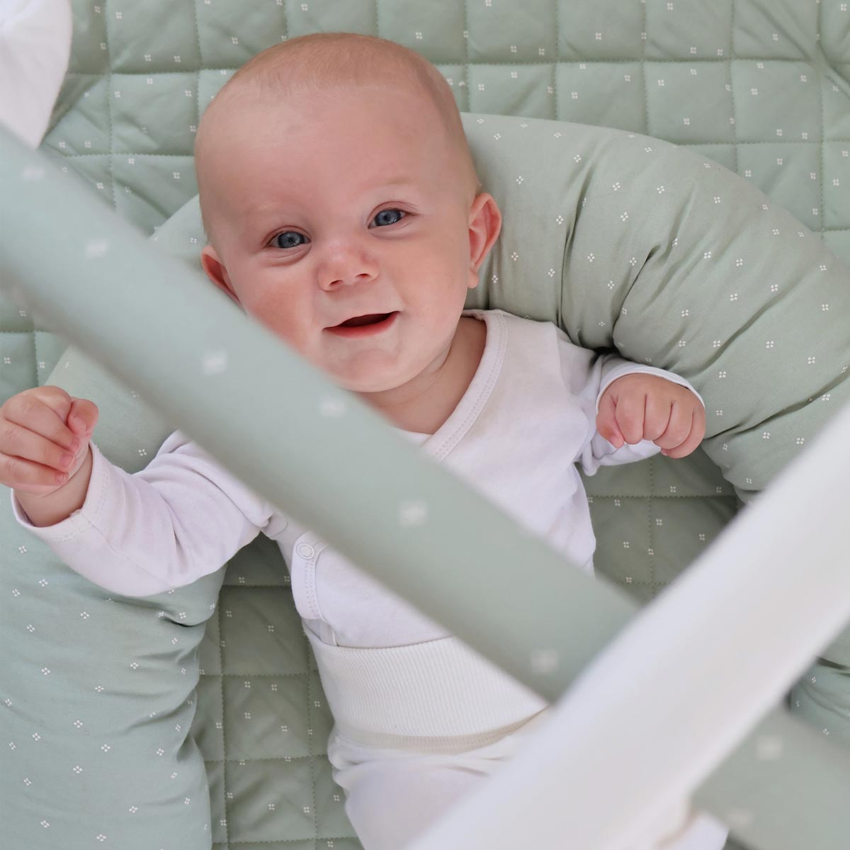 Vinter & Bloom Meadow Babygym Green Fields