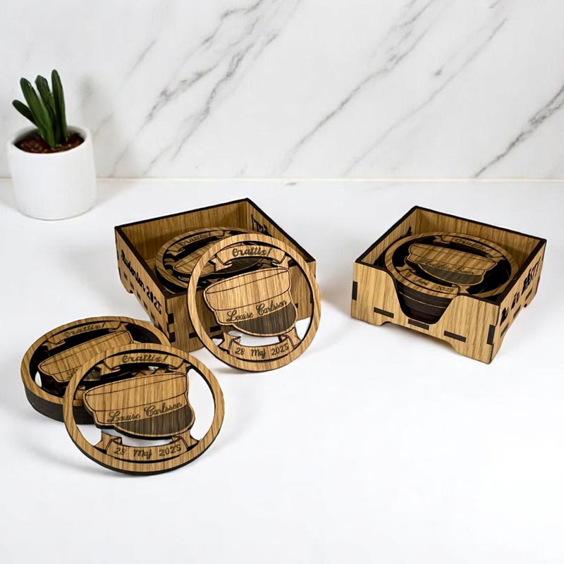 Glasunderlägg i ek till Studenten, 6-pack (⌀ 9,6cm)